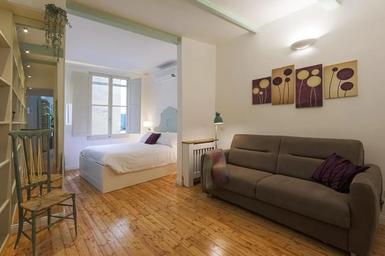 Apartmán Ariento 9 Florencie 0*,